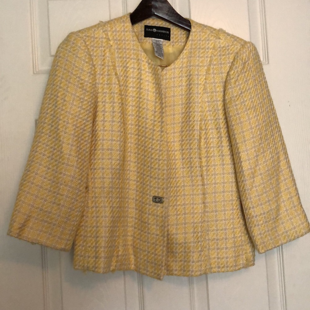 Tweed Blazer/Jacket Sag Harbor 6 Petite yellow and white plaid pattern & fringe